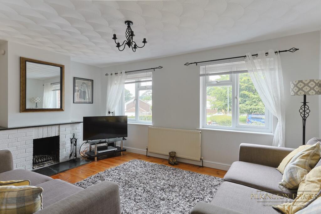 3-bed terraced on Ivybridge, Devon, PL21, £260,000