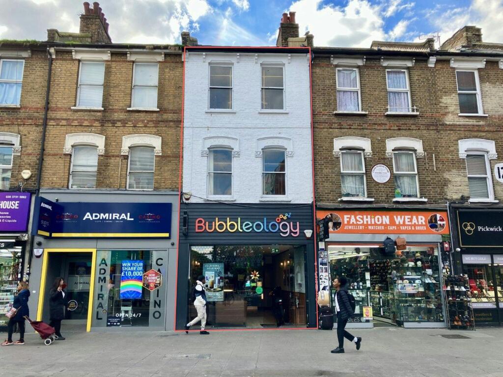 Main image of property: 119 High Road, Wood Green, N22 6BB