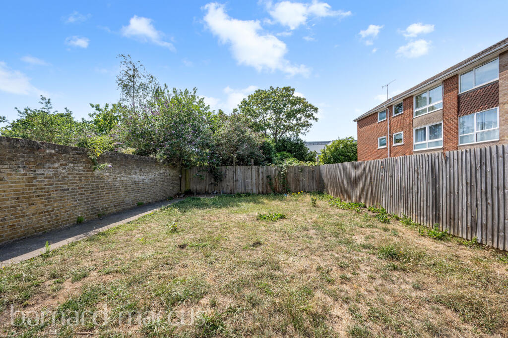 Property photo 11