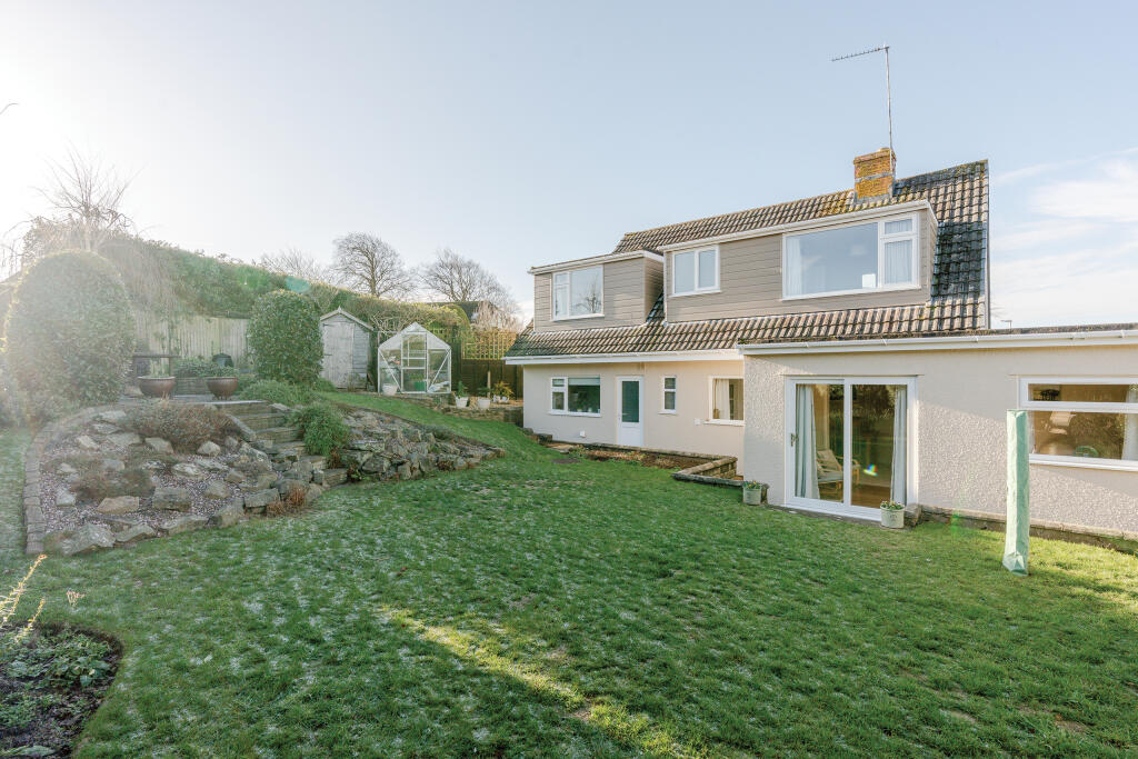 Main image of property: Down Close, Portishead, North Somerset
