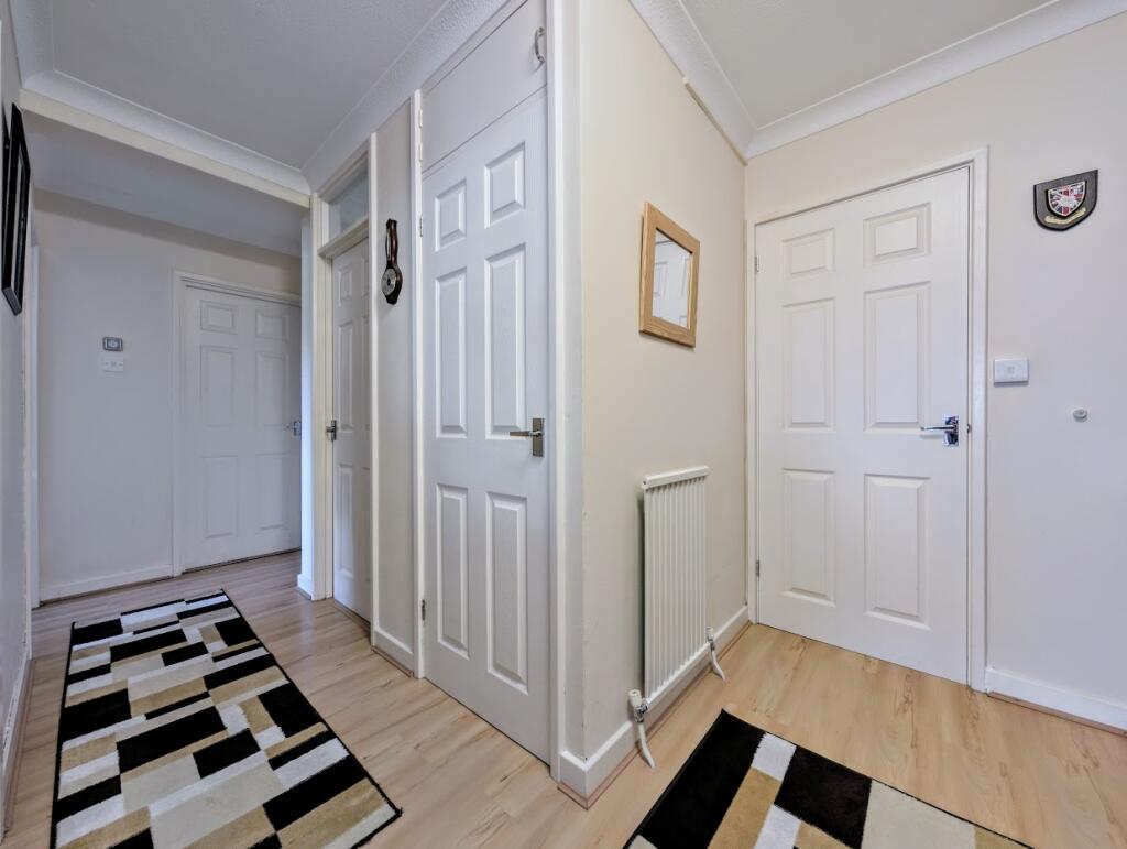 Apartment in Worthing, West Worthing - More