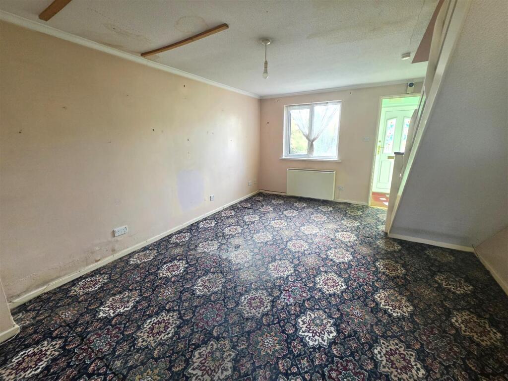 House in Swindon - View 4
