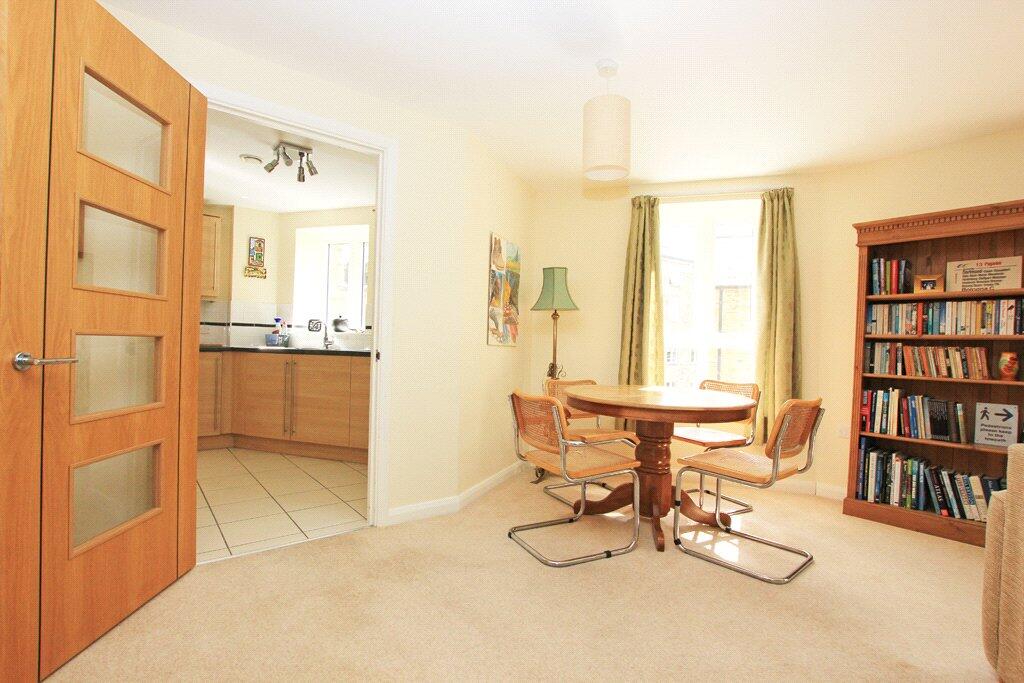 Apartment in Skipton, North Yorkshire - View 4