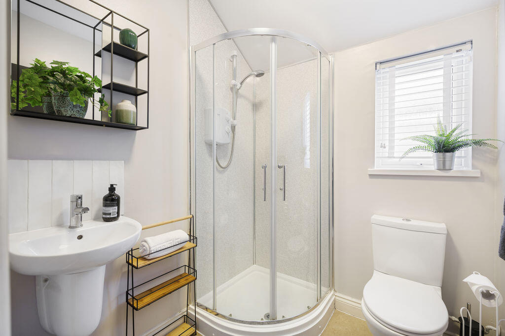 Apartment in Cardiff - View 4