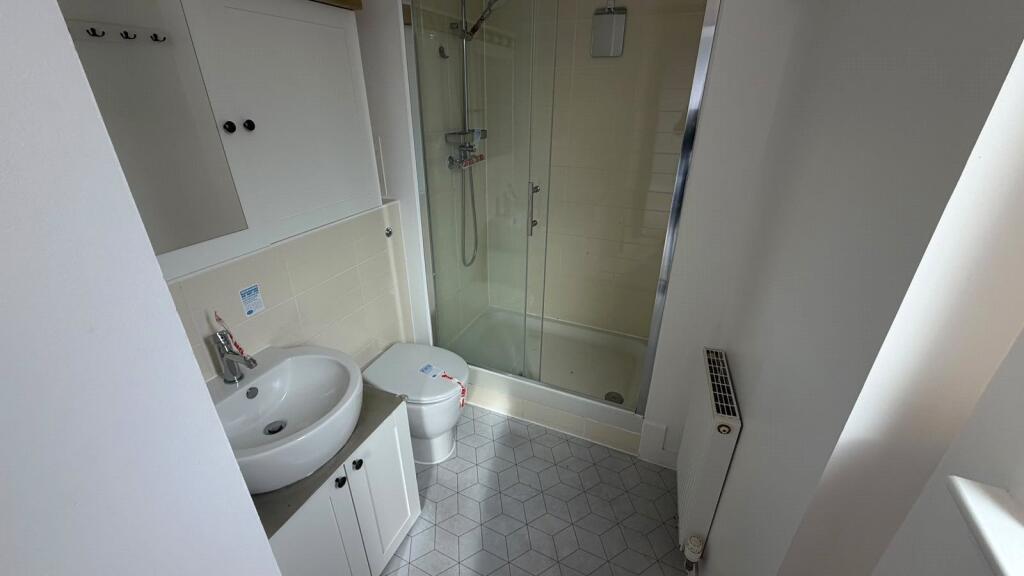 Apartment in Edinburgh, Granton and District - View 2