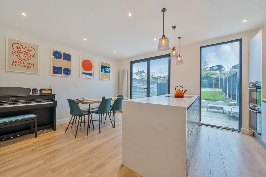 Main image of property: Avondale Avenue, East Barnet, EN4