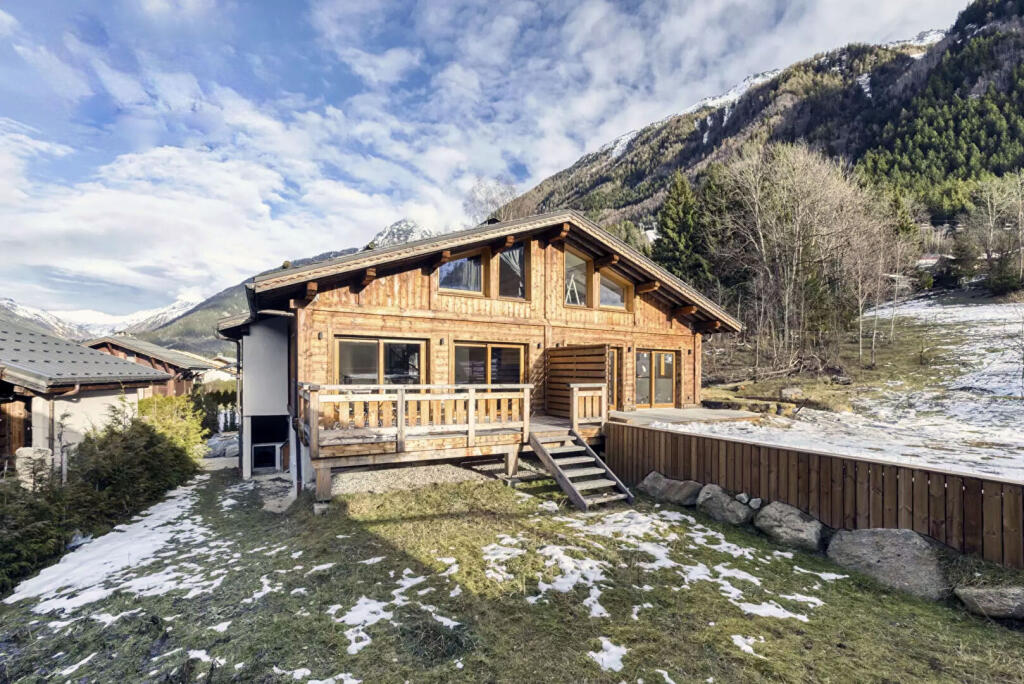 Main image of property: Rhone Alps, Haute-Savoie, Chamonix