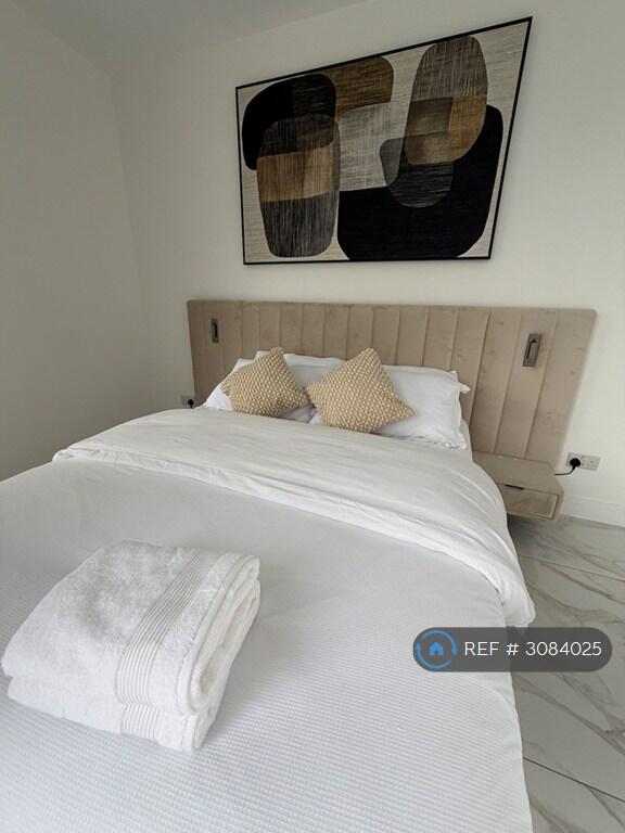 2 bedroom detached house for rent