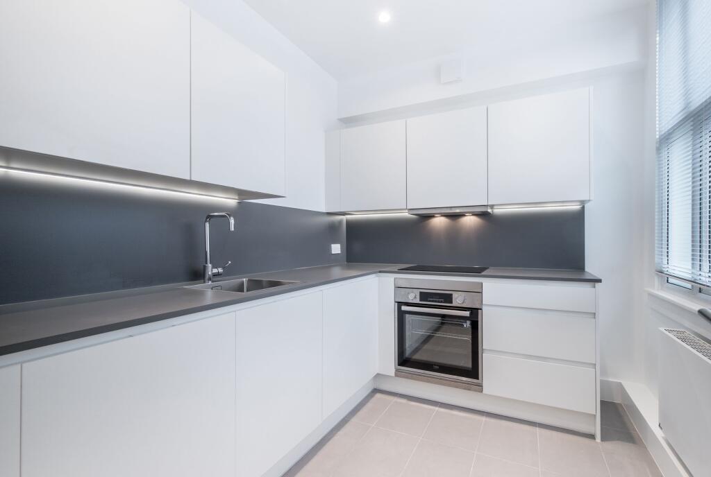 Main image of property: 4B Bowes House 47 Bowes Road