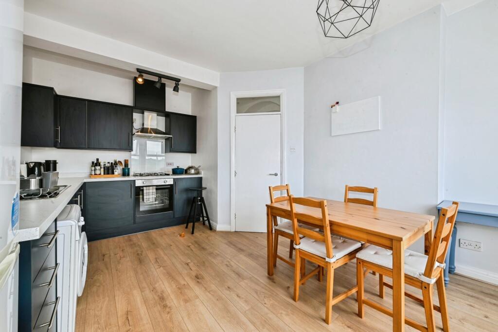 Apartment in Nottingham, Nottinghamshire - More