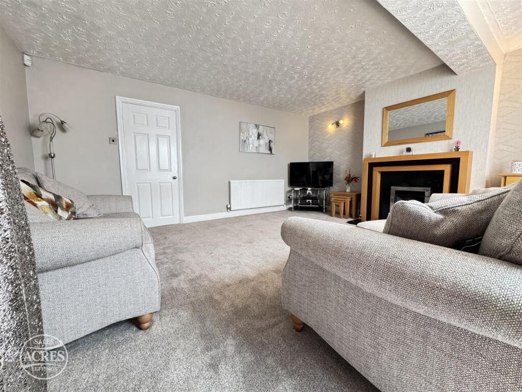 House in Sandwell, Newton - View 4