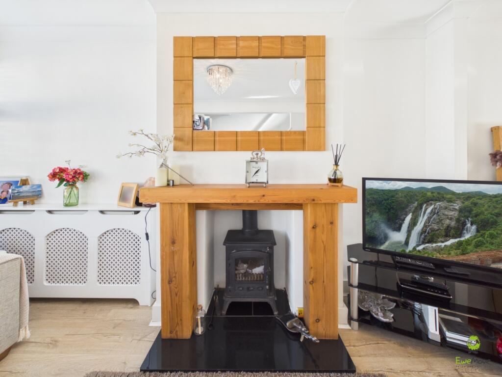 Holmsdale Grove, Bexleyheath, Kent, DA7 photo 4