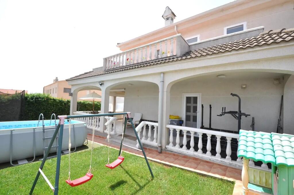 Main image of property: Catalonia, Tarragona, Sant Carles de la RĆ pita