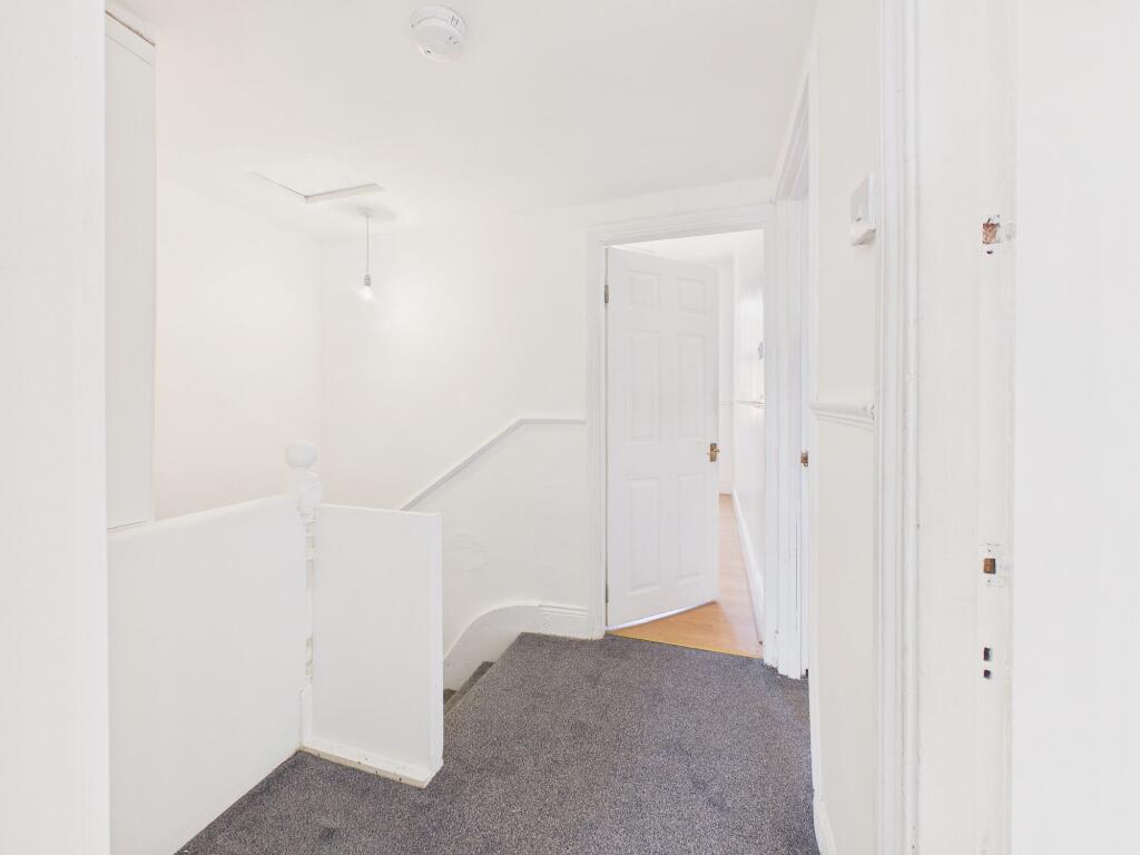 Apartment in Gateshead, North East - View 5