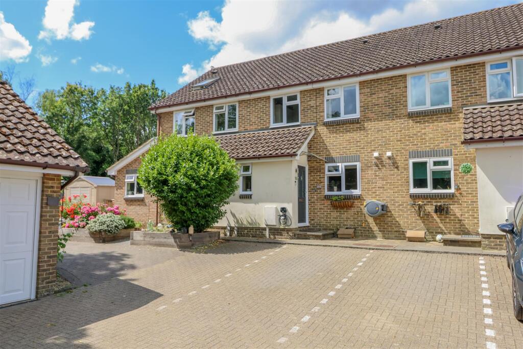 Main image of property: Shottermill, Horsham