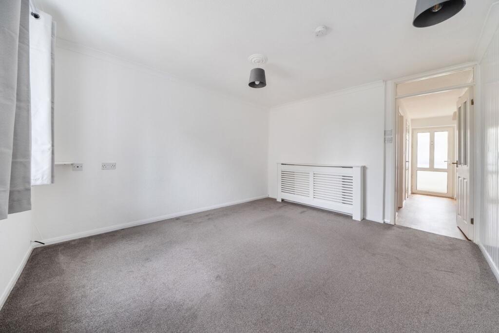 House in Shepton Mallet, Somerset - More