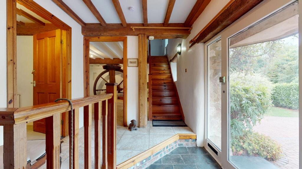 House in Llandudno, Llanfair Dyffryn Clwyd - View 4