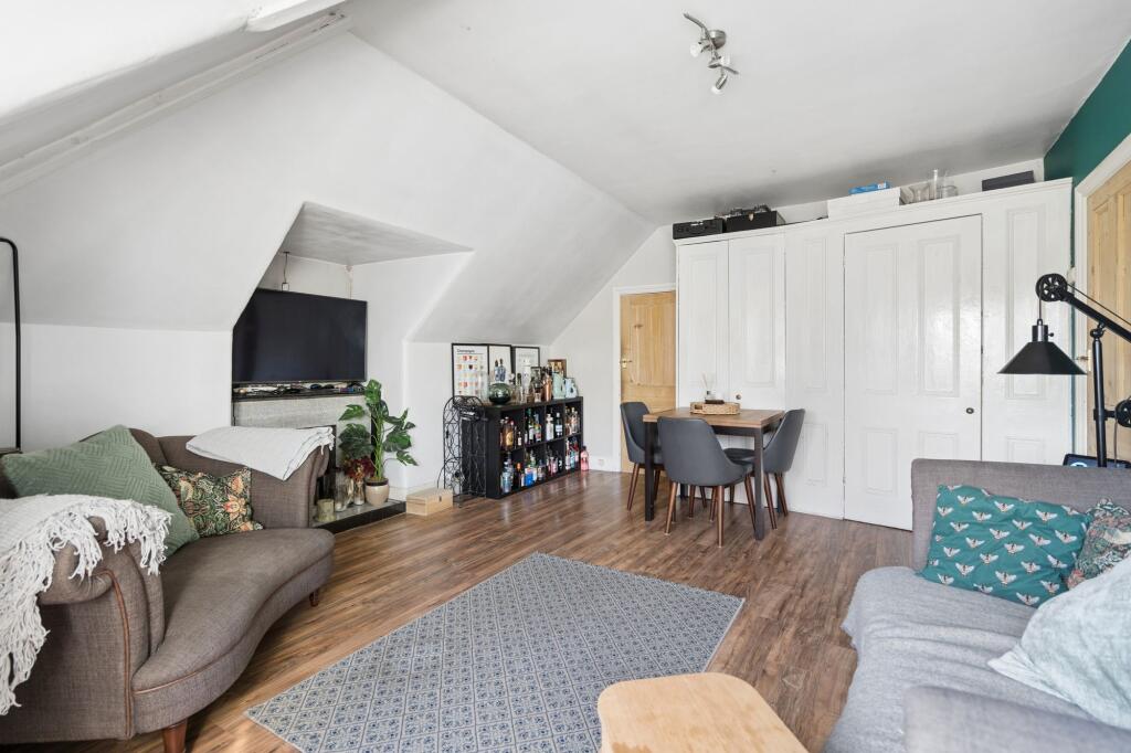 Langley Road, Watford, WD17 - View 4
