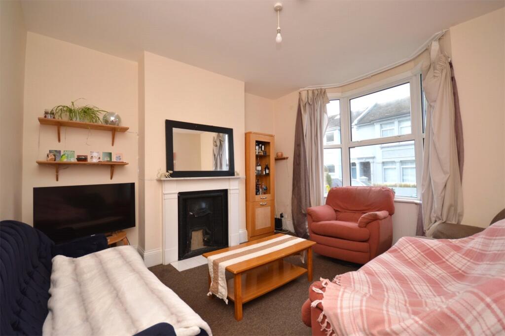 4 bedroom terraced house for rent