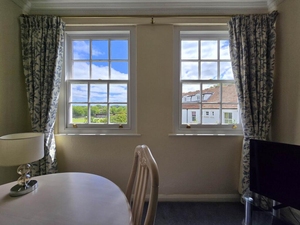 11, York Place, Northam Road, Bideford photo 2