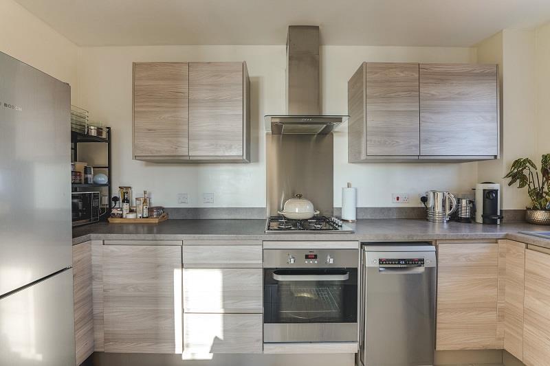 Watson House, Parker Drive, Buntingford photo 2