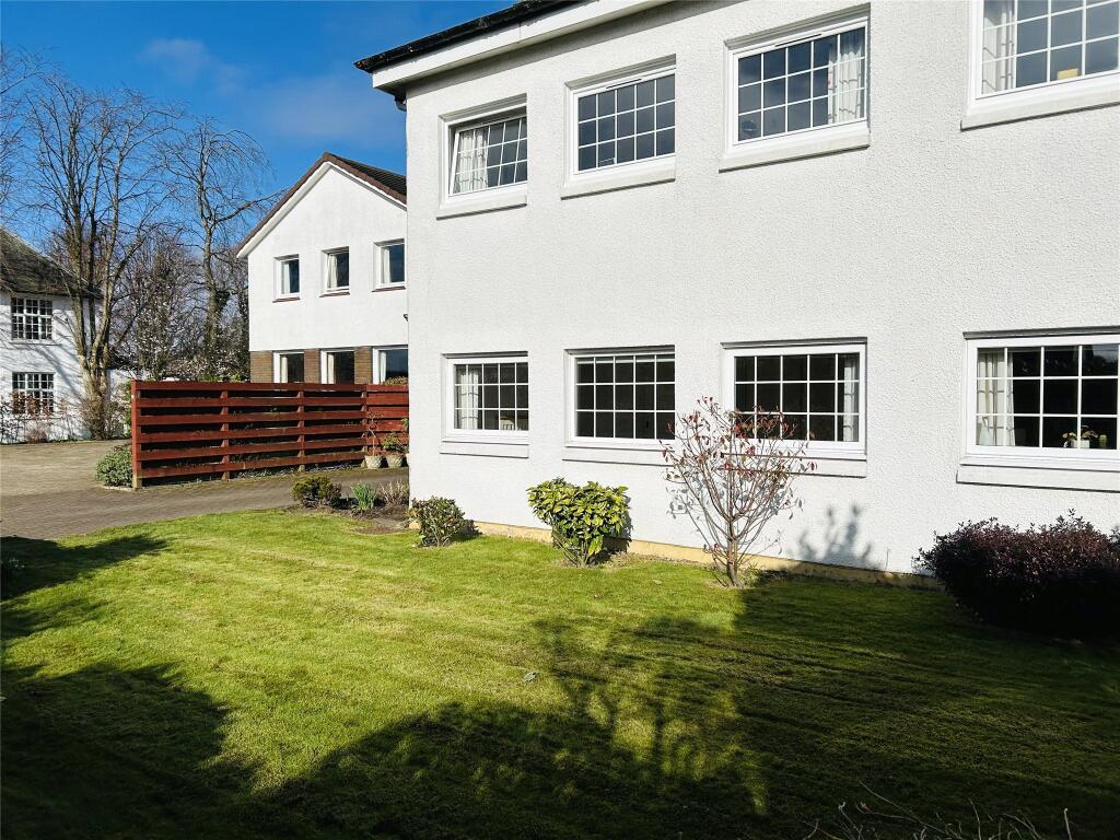 Apartment in Bearsden, Castlehill, East Dunbartonshire - View 2