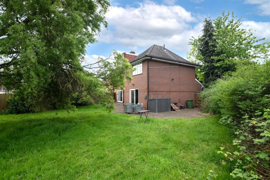 Additional image 13 of Farm Close, Solihull