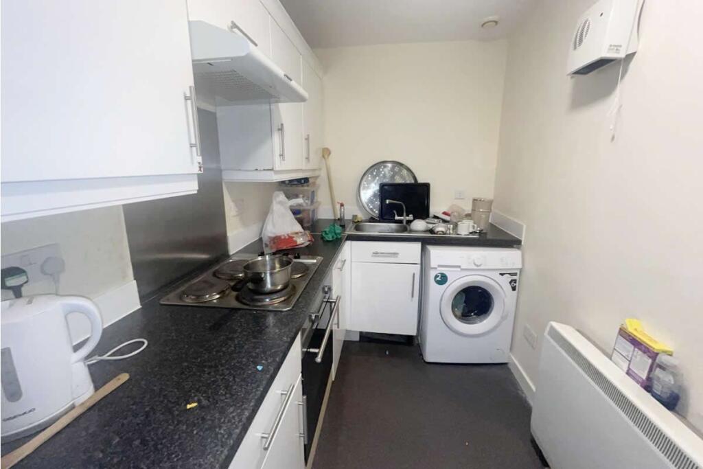 Apartment in Glasgow - View 5