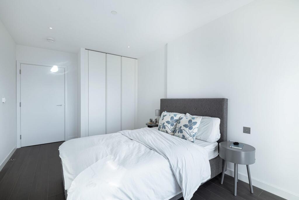 Apartment in London, Royal Borough of Greenwich - View 4