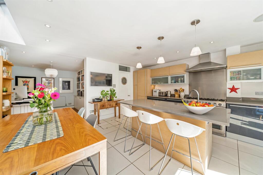 House in London, South Wimbledon, Merton - View 5