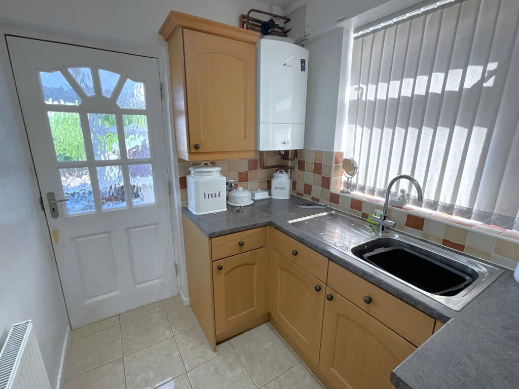 CRADLEY HEATH, High Haden Road photo 5