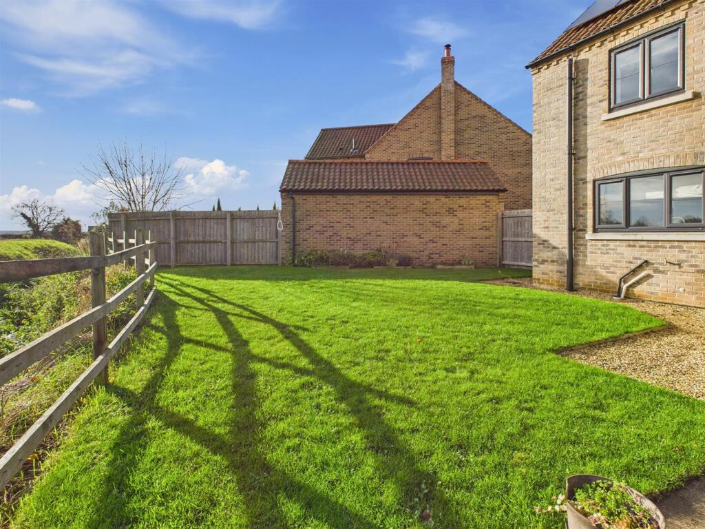 House in King's Lynn, Wereham - View 4