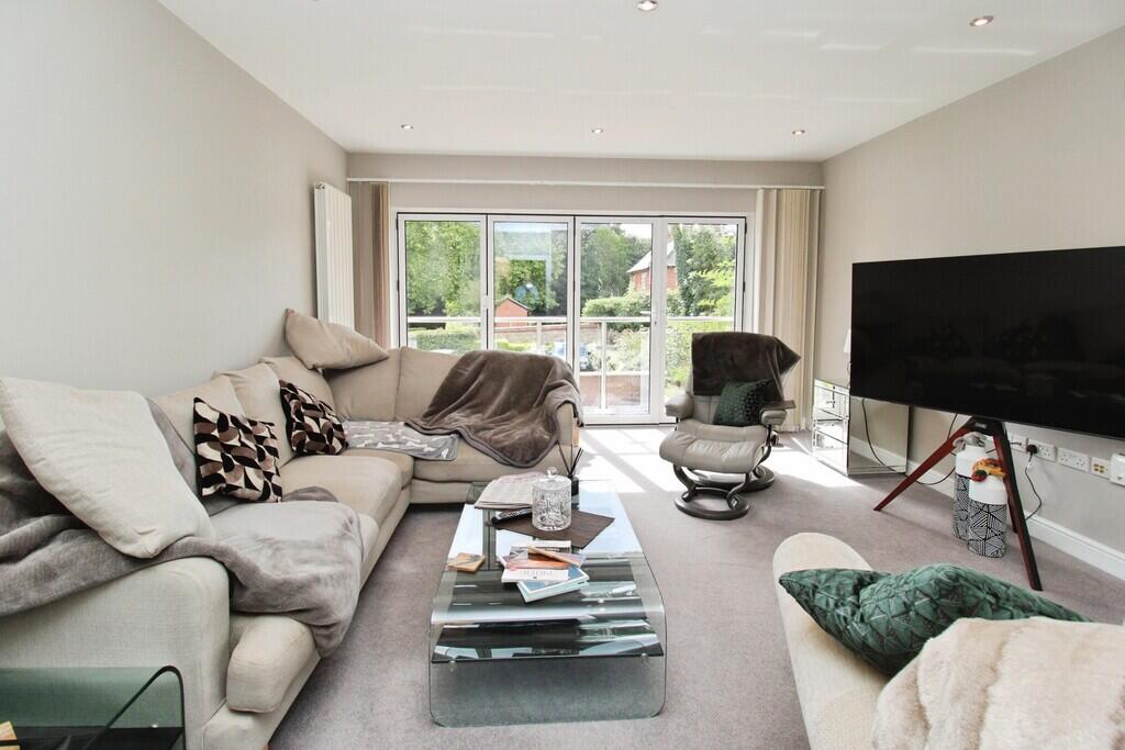 House in Lincoln, Lincolnshire - View 3