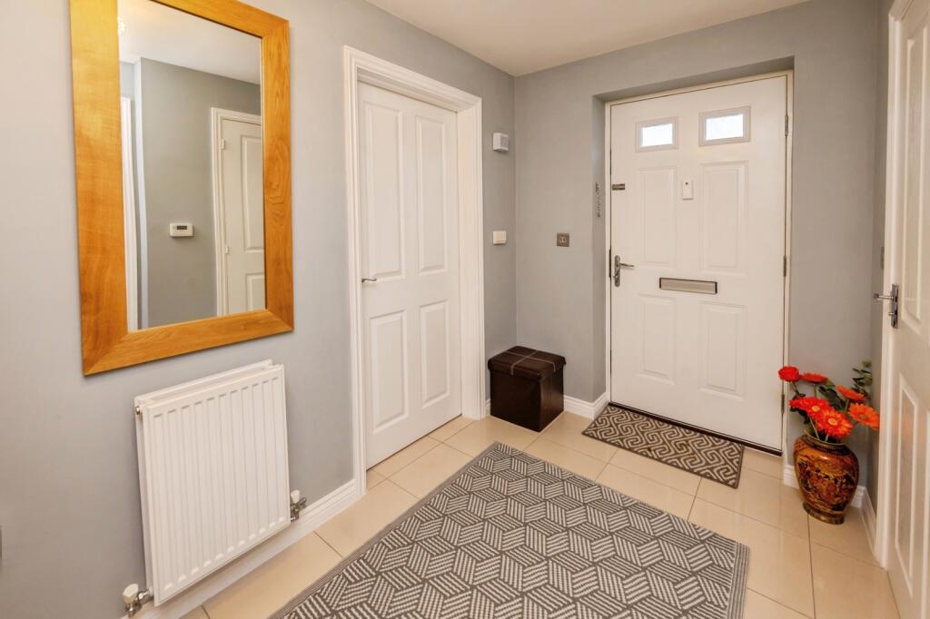 Lawrence Grove, Kidderminster, Worcestershire, DY11 - Widok 3