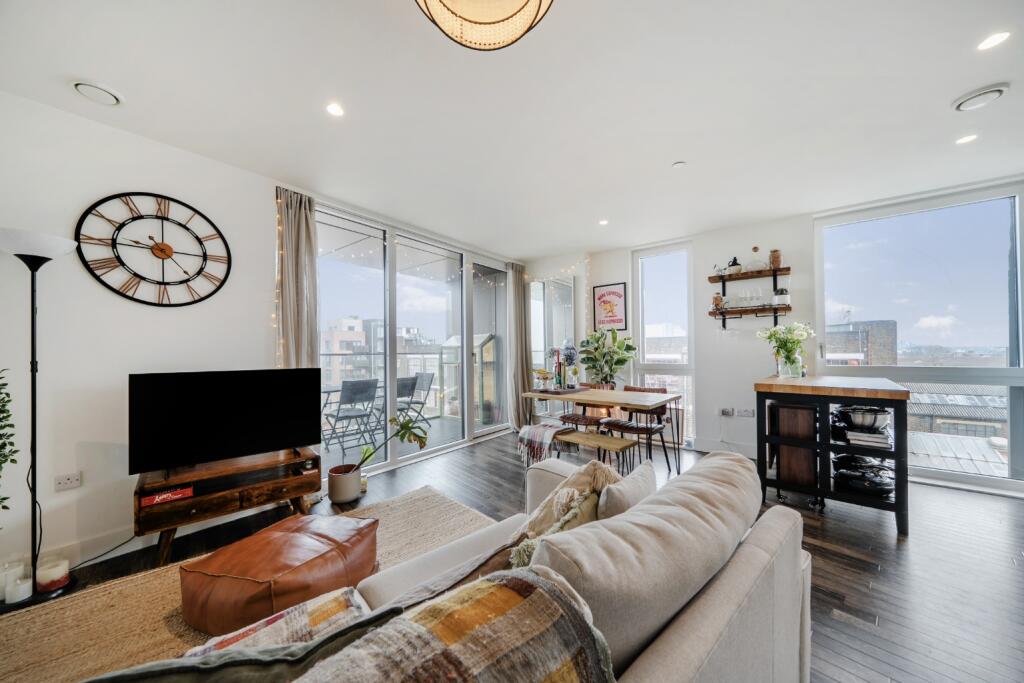 Main image of property: Moulding Lane, London, SE14