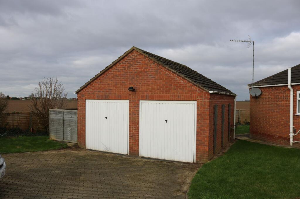 House in Peterborough - View 5