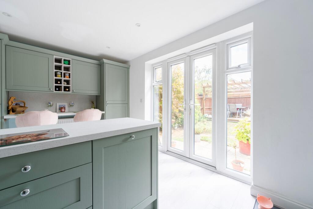 House in South Norfolk, Tharston and Hapton - More