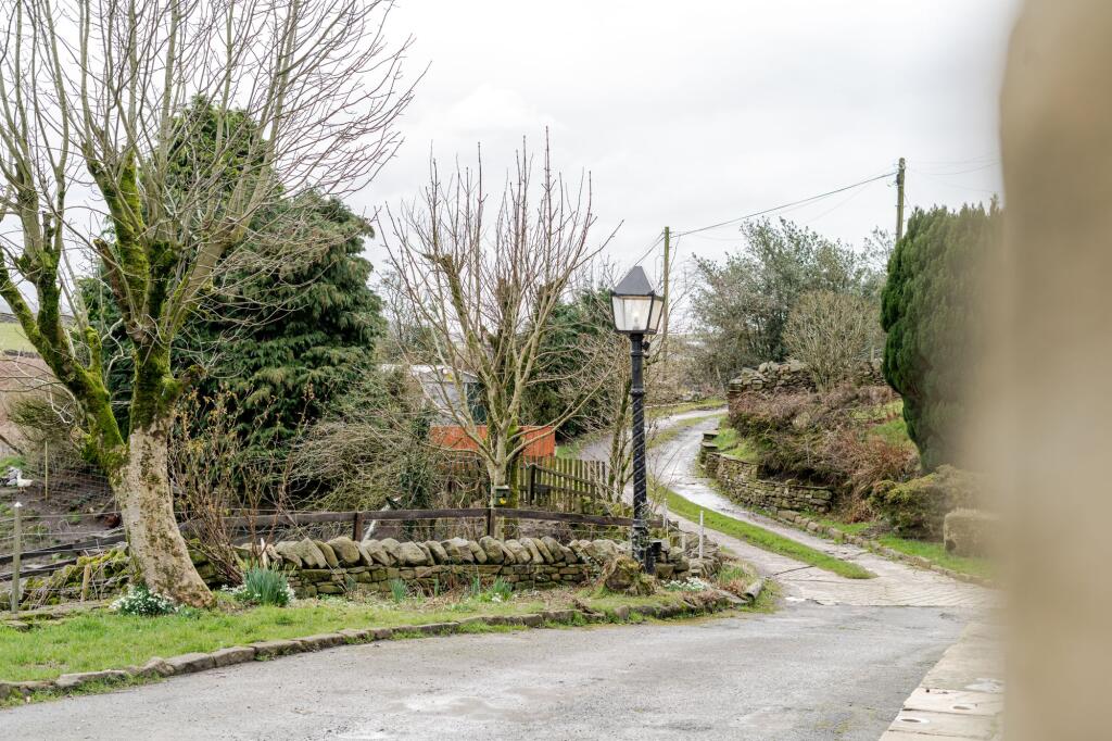 Additional image 25 of Westfield Barn, Cowling, BD22