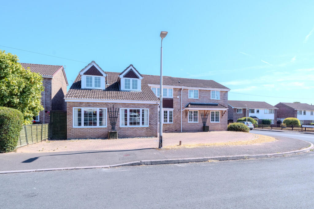 Main image of property: Elan Way, Caldicot, NP26 4