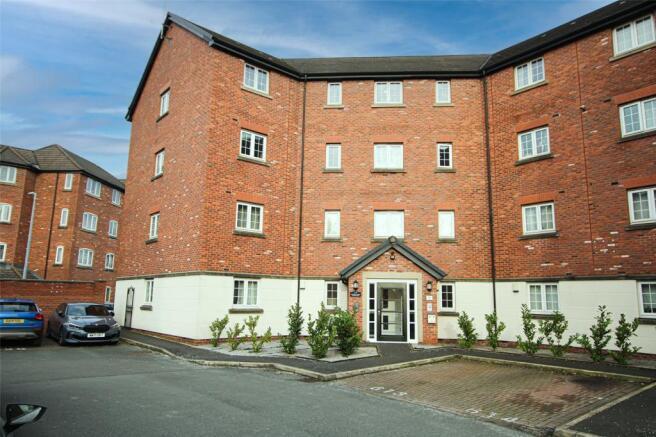 Main image of property: Apt 6, Thompson Court, Giants Seat Grove, Manchester, Greater Manchester, M27 8BG