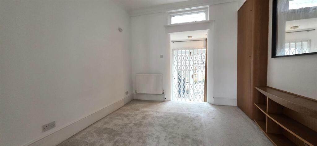 Apartment in London, South End Green, Belsize Park - View 4