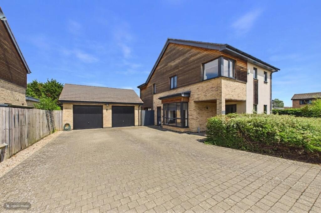 Main image of property: Eaton Close, Eaton Ford, St. Neots, Cambridgeshire, PE19