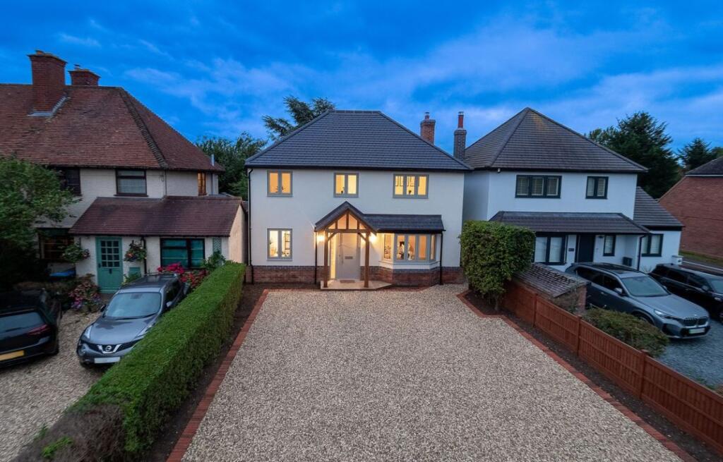 Main image of property: Luddington Road, Stratford-upon-Avon