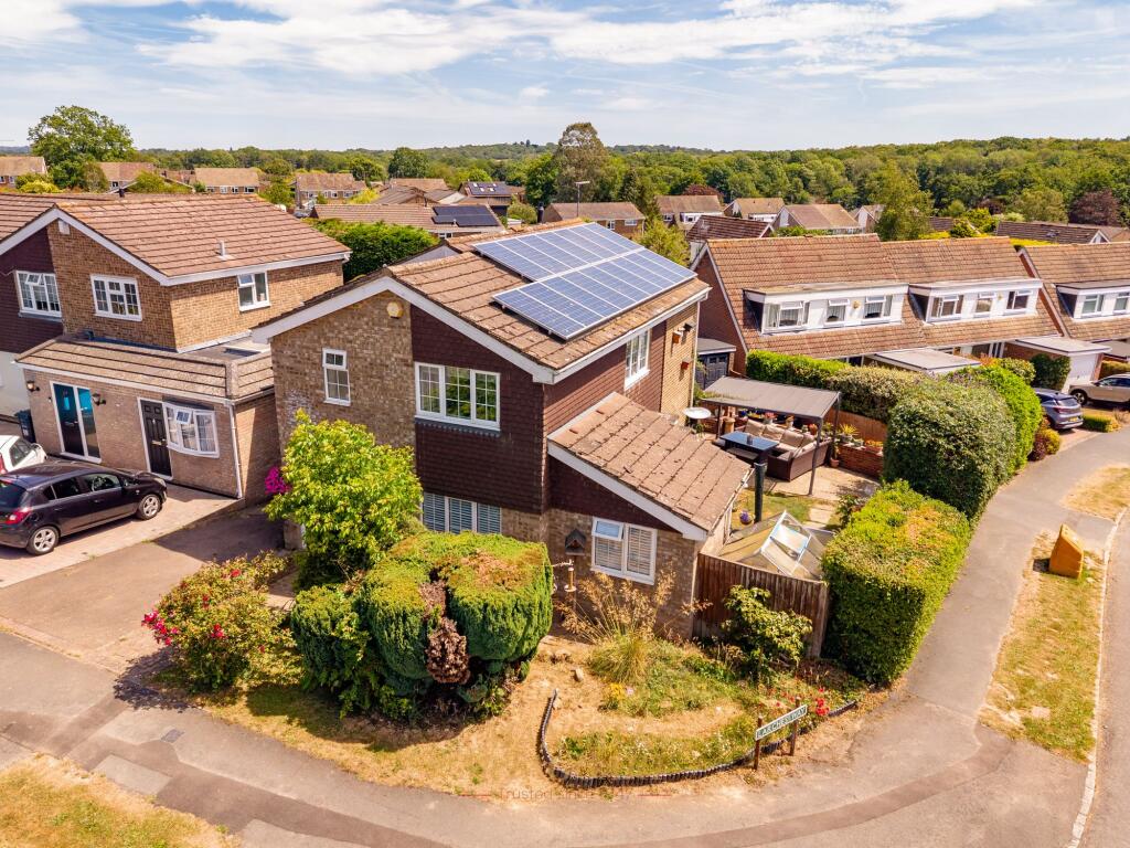 Burleigh Way, Crawley Down, RH10