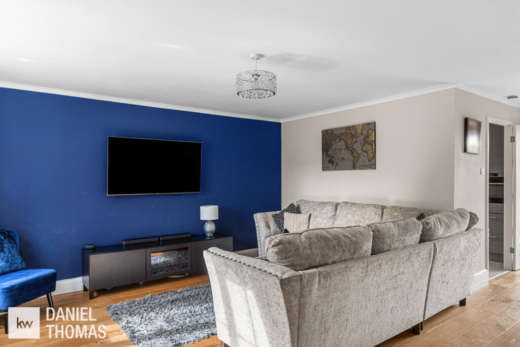 House in Enfield - More