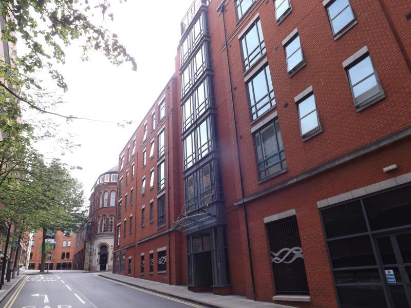 Main image of property: Apartment 36 Weekday Cross Building, Nottingham, NG1