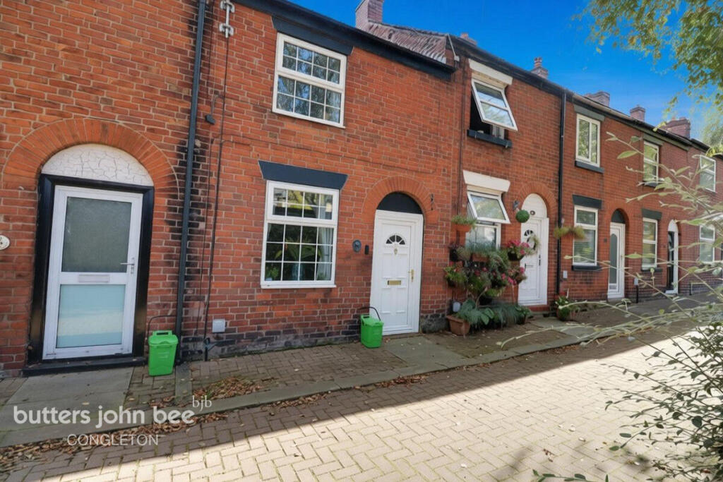 2-bed house on John Street, Congleton, £170,000