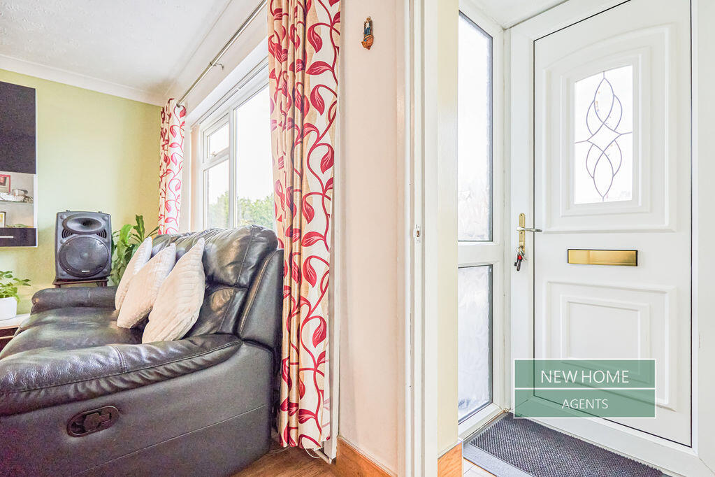 House in Staffordshire Moorlands, Cheadle - View 4