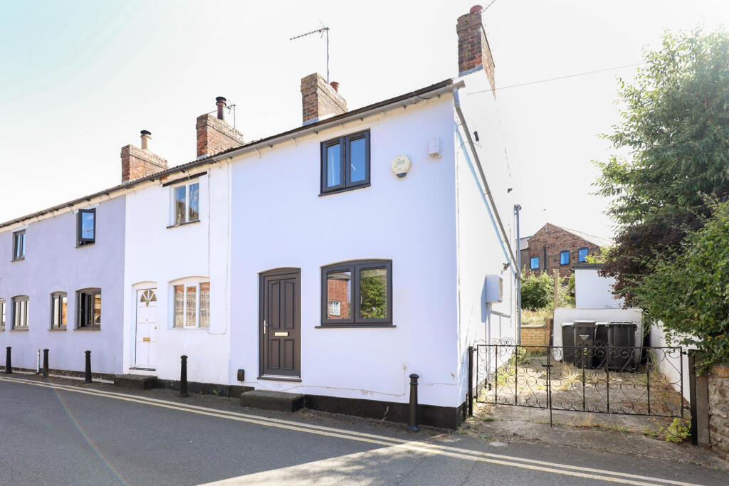 Main image of property: Meeting Lane, Burton Latimer