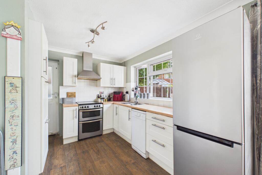 House in Luton, Leighton-Linslade - View 4